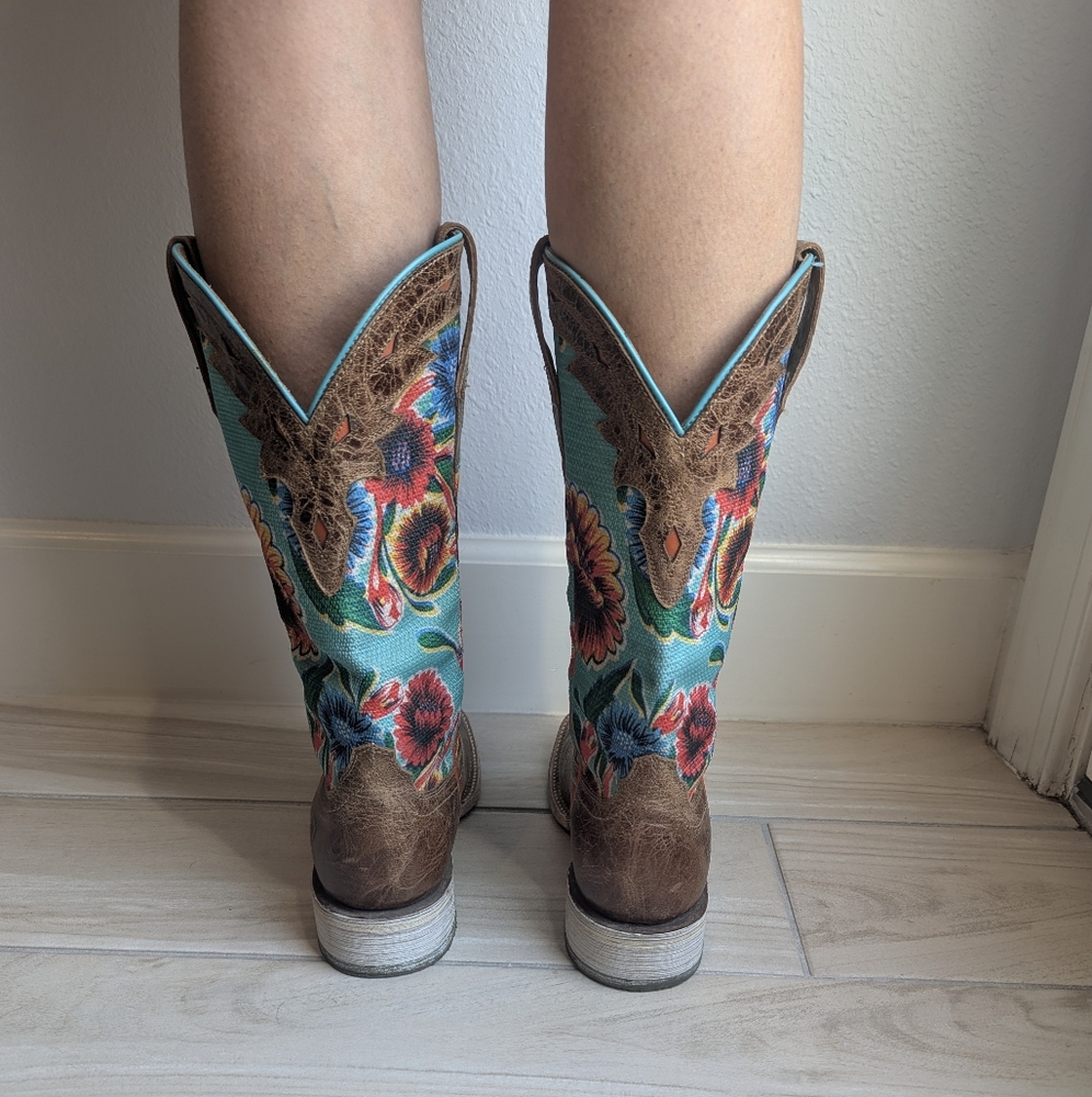Ariat Circuit Champion Floral Square Toe Cowboy Boots - Picture 10 of 11